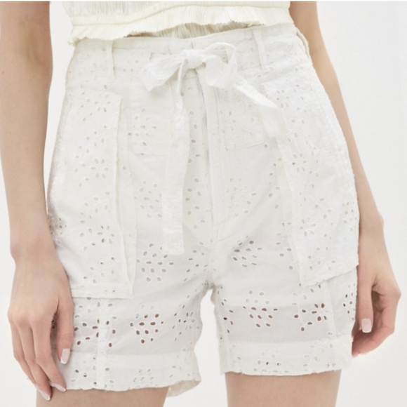 Ralph Lauren Pants - NWT Ralph Lauren white eyelet shorts